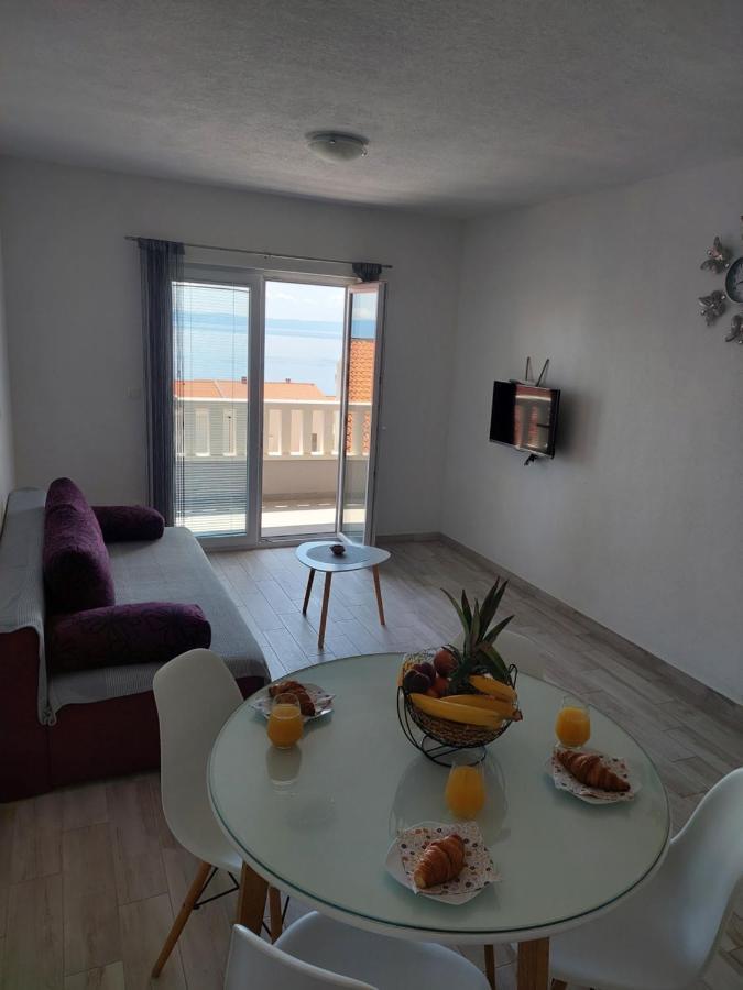Nova With Pool Apartment Makarska